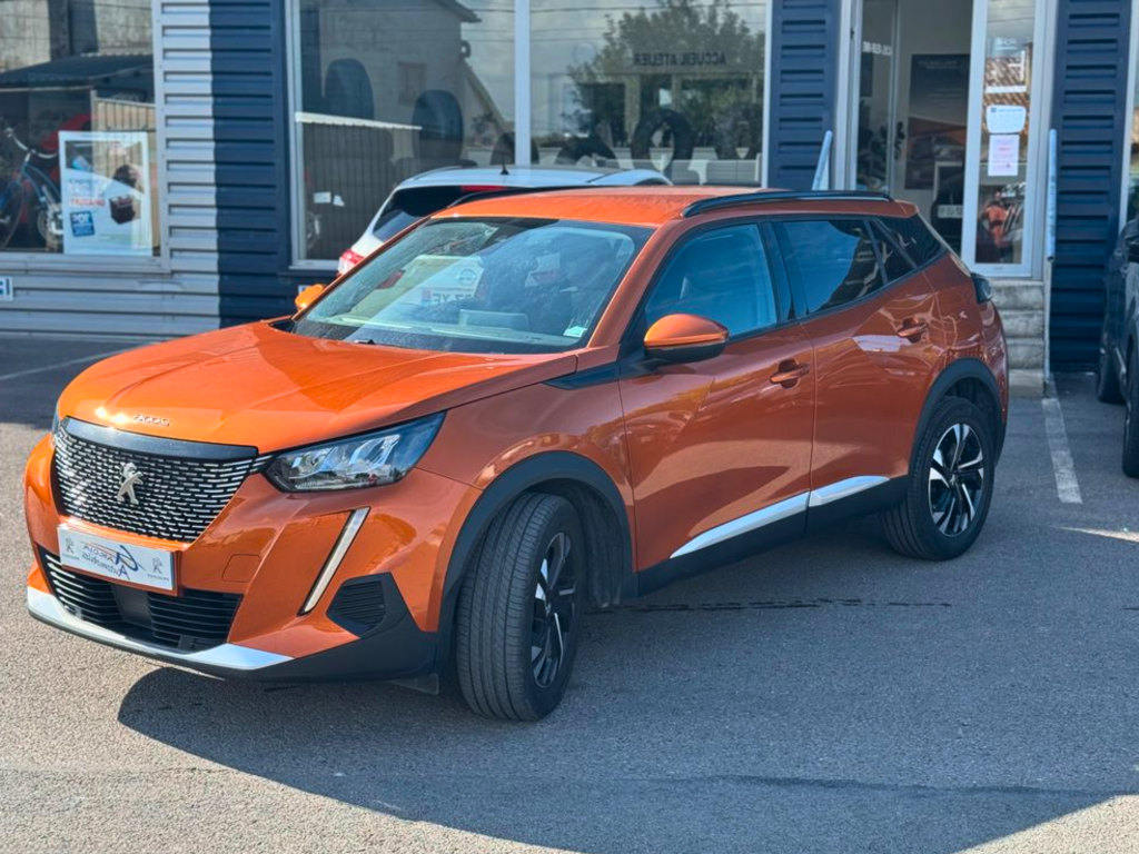 Peugeot 2008 à vendre - Garcia automobiles Frontignan 34110 - boîte automatique - 130cv - Parfait état - 18990 kilomètres
